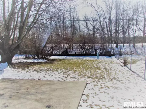 2514 Austin Dr, Springfield, IL 62704 photo 15