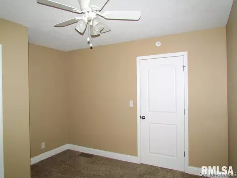 1033 Archer Elevator, Springfield, IL 62711 photo 10
