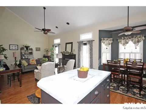 6514 Hayley, Springfield, IL 62712 photo 13