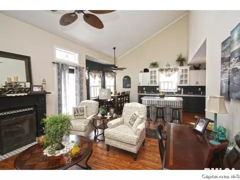 6514 Hayley, Springfield, IL 62712 photo 8