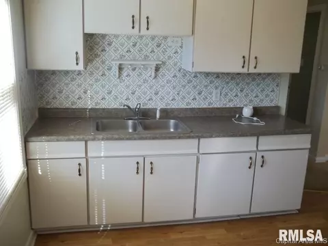 3319 Sheridan, Springfield, IL 62703 photo 6