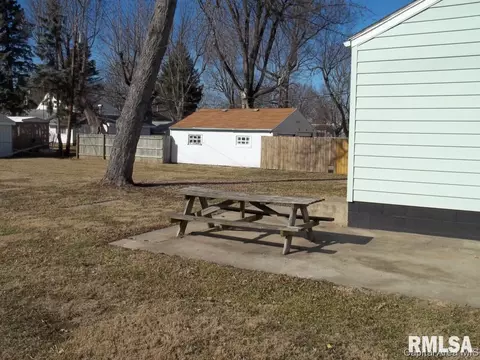 3319 Sheridan, Springfield, IL 62703 photo 16