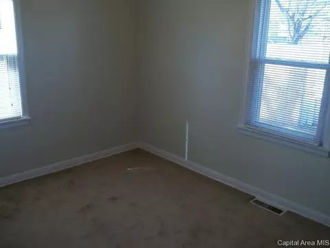 3319 Sheridan, Springfield, IL 62703 photo 8