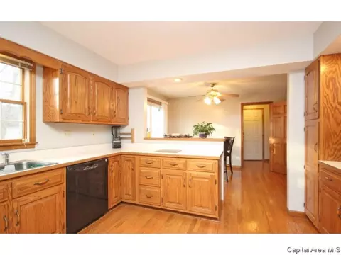 4000 Springer Ln, Springfield, IL 62711 photo 16