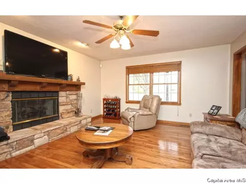 4000 Springer Ln, Springfield, IL 62711 photo 12