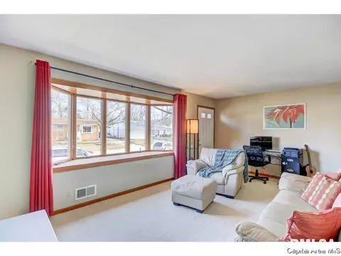2714 Huntington, Springfield, IL 62703 photo 7