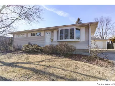 2714 Huntington, Springfield, IL 62703 photo 29