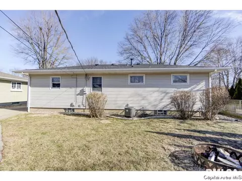 2714 Huntington, Springfield, IL 62703 photo 23