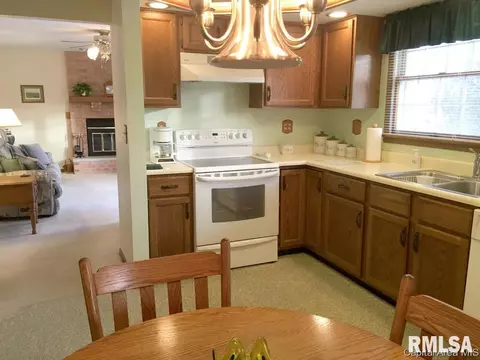 6272 W Wind Dr, Springfield, IL 62711 photo 18