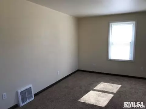 1716 N 19th, Springfield, IL 62702 photo 5
