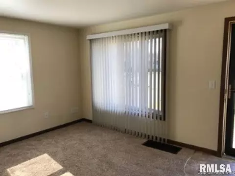 1716 N 19th, Springfield, IL 62702 photo 4