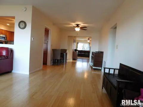 314 E Southwind, Springfield, IL 62703 photo 5