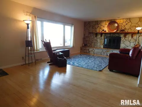 314 E Southwind, Springfield, IL 62703 photo 4