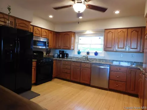 314 E Southwind, Springfield, IL 62703 photo 7