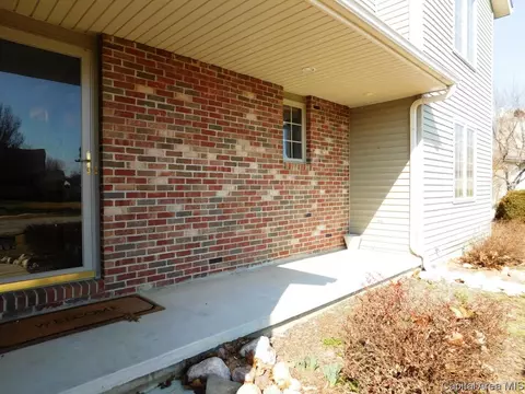 2317 Gander Rd, Springfield, IL 62711 photo 2