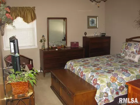 2104 S State St, Springfield, IL 62704 photo 12
