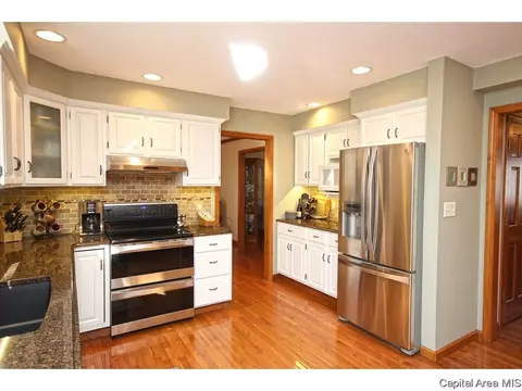509 Old Tippecanoe, Springfield, IL 62711 photo 6