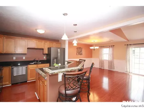 4017 Marryat Dr, Springfield, IL 62711 photo 2