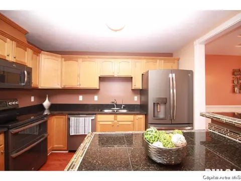 4017 Marryat Dr, Springfield, IL 62711 photo 13