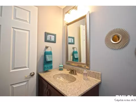 4360 Comanche Dr, Springfield, IL 62711 photo 27