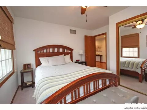 4360 Comanche Dr, Springfield, IL 62711 photo 20