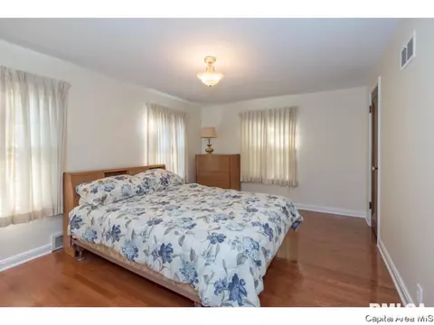 2121 Cardinal Dr, Springfield, IL 62704 photo 21