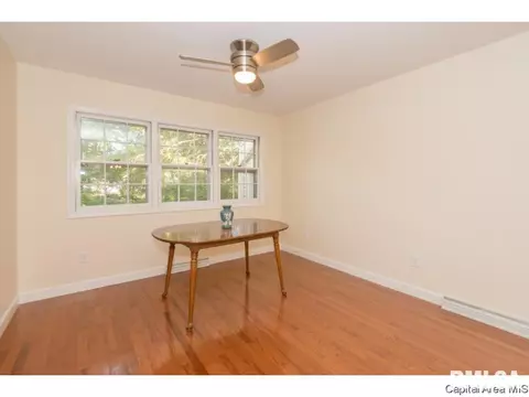 2121 Cardinal Dr, Springfield, IL 62704 photo 13