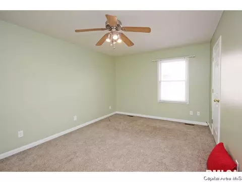 3328 Red Bud Ln, Springfield, IL 62712 photo 19