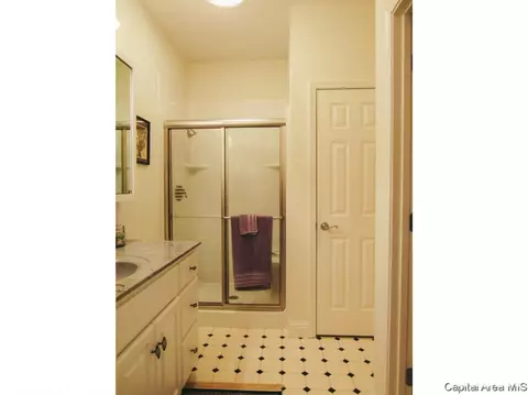 2304 Dubsdread Dr, Springfield, IL 62711 photo 31