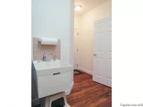 2304 Dubsdread Dr, Springfield, IL 62711 photo 34