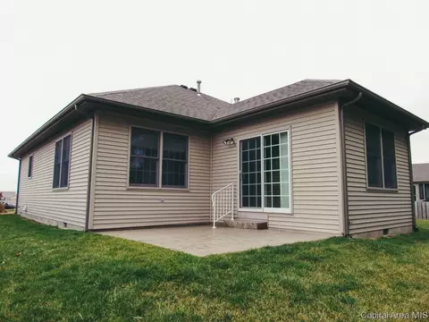 2304 Dubsdread Dr, Springfield, IL 62711 photo 9