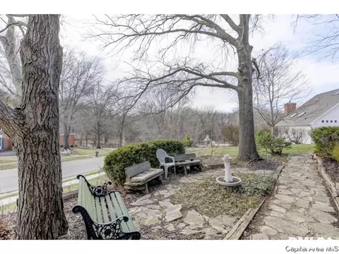 3233 W Point Dr, Springfield, IL 62704 photo 23