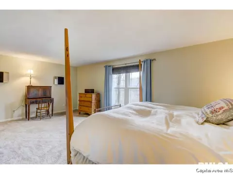 3233 W Point Dr, Springfield, IL 62704 photo 20