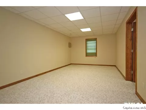 5401 Oak Crest Rd, Springfield, IL 62707 photo 6