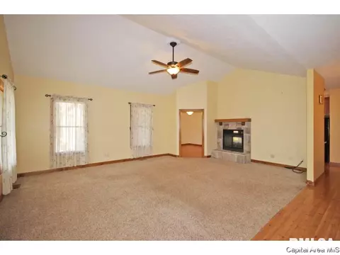5401 Oak Crest Rd, Springfield, IL 62707 photo 4