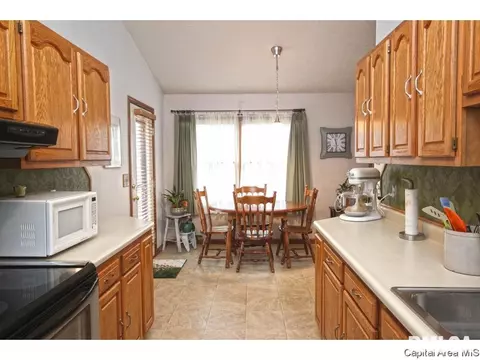 112 Davinci, Springfield, IL 62703 photo 9