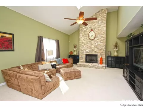 508 N Durkin, Springfield, IL 62702 photo 12