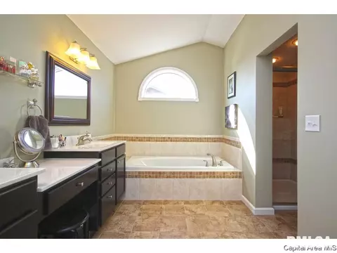 508 N Durkin, Springfield, IL 62702 photo 24