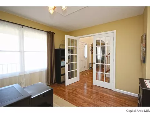 508 N Durkin, Springfield, IL 62702 photo 3