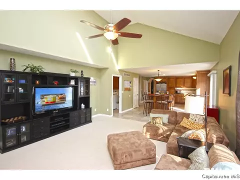 508 N Durkin, Springfield, IL 62702 photo 11