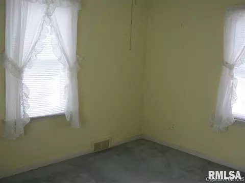 1833 S Walnut, Springfield, IL 62704 photo 11