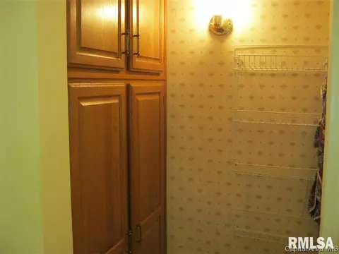 1833 S Walnut, Springfield, IL 62704 photo 9