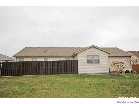 631 Willows Ave, Chatham, IL 62629 photo 26