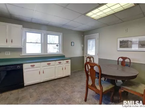 1916 S Spring St, Springfield, IL 62704 photo 17