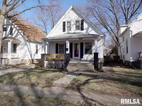 1916 S Spring St, Springfield, IL 62704 photo 1