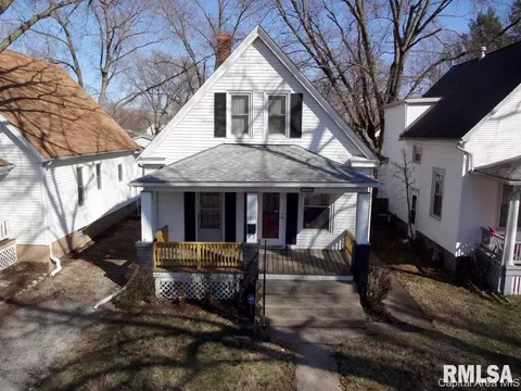 1916 S Spring St, Springfield, IL 62704 photo 2