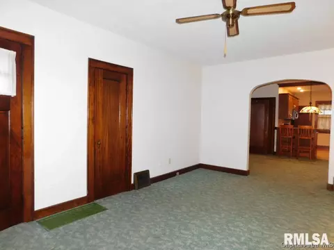 1932 S Walnut, Springfield, IL 62704 photo 5
