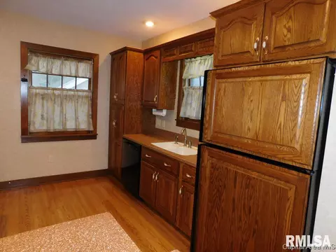 1932 S Walnut, Springfield, IL 62704 photo 9