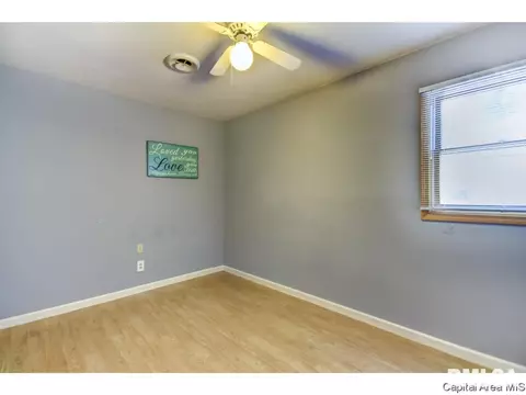 2342 E Black Ave, Springfield, IL 62702 photo 9