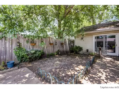 2342 E Black Ave, Springfield, IL 62702 photo 4